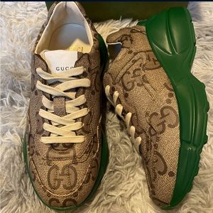 Gucci Rhyton Sneaker